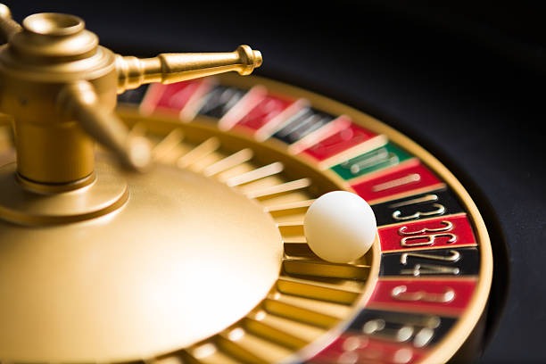 atalanta platform interface showing sportsbook markets and live-dealer tables